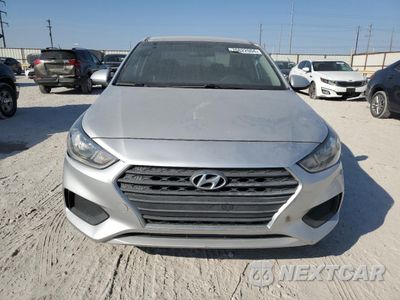 Piąte zdjęcie samochodu w środku: 2018 HYUNDAI ACCENT SE VIN:3KPC24A32JE011887 - miniatura