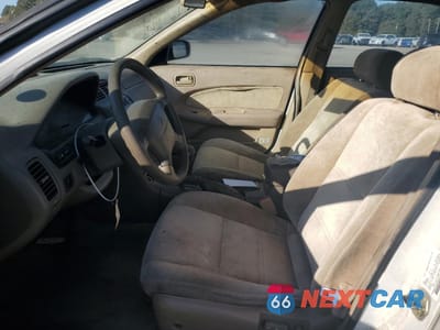 Zdjęcie 7 z 12 samochodu: 1998 NISSAN MAXIMA GLE VIN:JN1CA21D9WT501471 - miniatura