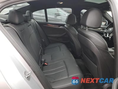 Zdjęcie 10 z 12 samochodu: 2019 BMW 530 XI VIN:WBAJA7C5XKG910084 - miniatura