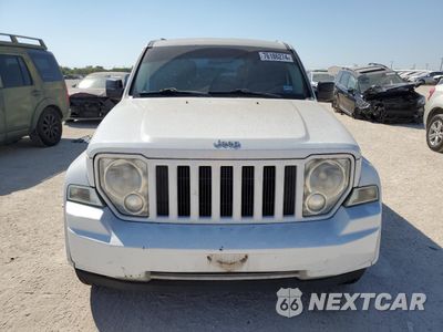 Piąte zdjęcie samochodu w środku: 2011 JEEP LIBERTY SPORT VIN:1J4PN2GKXBW586977 - miniatura