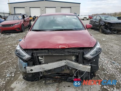 Piąte zdjęcie samochodu w środku: 2021 HYUNDAI IONIQ BLUE VIN:KMHC65LC2MU245195 - miniatura