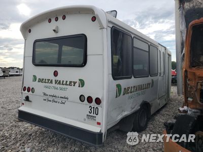 Czwarte zdjęcie samochodu z boku: 2014 FORD ECONOLINE E450 SUPER DUTY CUTAWAY VAN VIN:1FDFE4FS1EDA52292 - miniatura