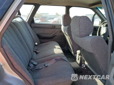 Zdjęcie 10 z 14 samochodu: 1990 TOYOTA CAMRY DLX VIN:JT2SV21W7L0364695 - miniatura