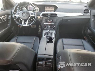 Zdjęcie 8 z 14 samochodu: 2014 MERCEDES-BENZ C 300 4MATIC VIN:WDDGF8AB5ER316885 - miniatura