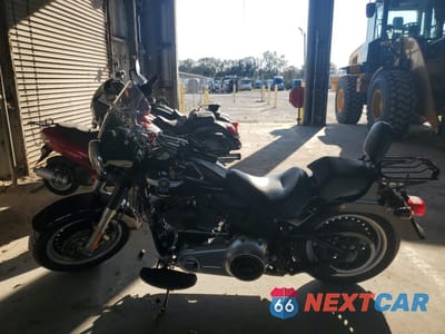 Trzecie zdjęcie samochodu z tyłu: 2014 HARLEY-DAVIDSON FLSTFB FATBOY LO VIN:5HD1JNVA4EB012834 - miniatura