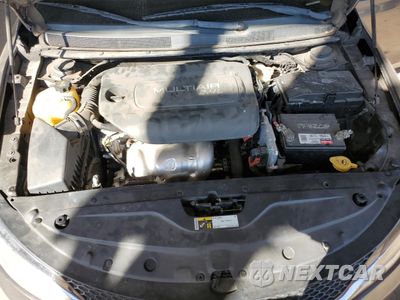 Zdjęcie 11 z 12 samochodu: 2015 CHRYSLER 200 LIMITED VIN:1C3CCCAB3FN729776 - miniatura