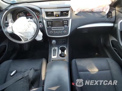 Zdjęcie 8 z 14 samochodu: 2016 NISSAN ALTIMA 2.5 VIN:1N4AL3AP9GC176424 - miniatura