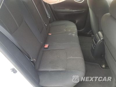 Zdjęcie 10 z 12 samochodu: 2015 NISSAN SENTRA S VIN:3N1AB7AP2FY264390 - miniatura