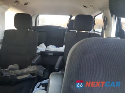 Zdjęcie 10 z 14 samochodu: 2019 DODGE GRAND CARAVAN SE VIN:2C4RDGBG3KR641585 - miniatura