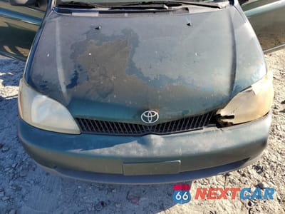 Zdjęcie 11 z 12 samochodu: 2002 TOYOTA ECHO VIN:JTDBT123320210012 - miniatura