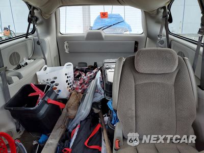 Zdjęcie 10 z 13 samochodu: 2005 DODGE GRAND CARAVAN SXT VIN:2D8GP44L85R142309 - miniatura