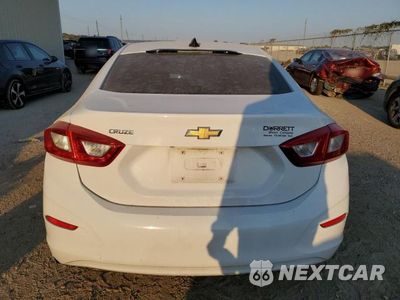 Zdjęcie 6 z 13 samochodu: 2017 CHEVROLET CRUZE LS VIN:1G1BC5SM1H7155083 - miniatura