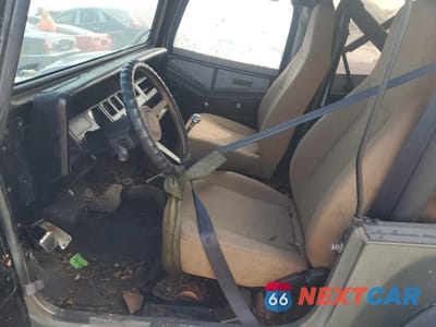 Zdjęcie 7 z 13 samochodu: 1988 JEEP WRANGLER SAHARA VIN:2BCCV81M6JB511213 - miniatura