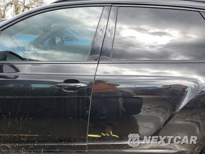 Zdjęcie 13 z 14 samochodu: 2020 BENTLEY BENTAYGA VIN:SJAAM2ZV0LC029165 - miniatura