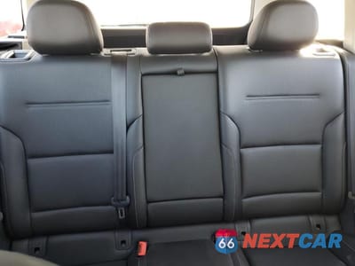 Zdjęcie 10 z 13 samochodu: 2016 VOLKSWAGEN GOLF SPORTWAGEN S VIN:3VWC17AU0GM522832 - miniatura