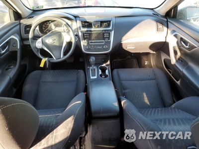 Zdjęcie 8 z 13 samochodu: 2018 NISSAN ALTIMA 2.5 VIN:1N4AL3APXJC242356 - miniatura