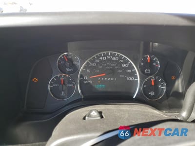 Zdjęcie 9 z 13 samochodu: 2015 GMC SAVANA G2500 VIN:1GTW7FCF8F1907011 - miniatura