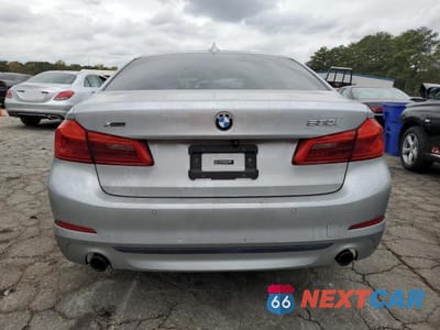 Zdjęcie 6 z 12 samochodu: 2019 BMW 530 XI VIN:WBAJA7C5XKG910084 - miniatura