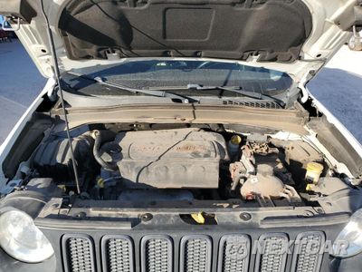 Zdjęcie 14 z 15 samochodu: 2016 JEEP RENEGADE TRAILHAWK VIN:ZACCJBCT2GPC50016 - miniatura
