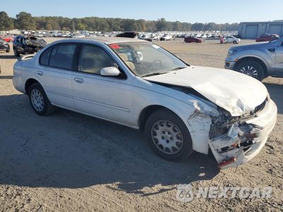 Czwarte zdjęcie samochodu z boku: 1998 NISSAN MAXIMA GLE VIN:JN1CA21D9WT501471 - miniatura