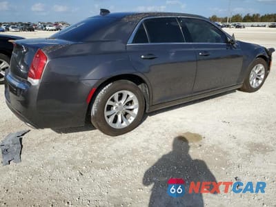 Trzecie zdjęcie samochodu z tyłu: 2023 CHRYSLER 300 TOURING VIN:2C3CCAAG9PH509682 - miniatura