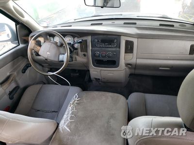 Zdjęcie 8 z 12 samochodu: 2005 DODGE RAM 1500 ST VIN:1D7HA18K35J510345 - miniatura