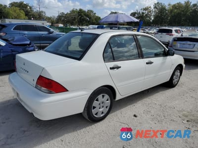 Trzecie zdjęcie samochodu z tyłu: 2002 MITSUBISHI LANCER ES VIN:JA3AJ26E32U082171 - miniatura