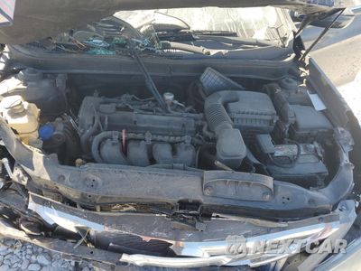 Zdjęcie 11 z 12 samochodu: 2013 HYUNDAI SONATA SE VIN:5NPEC4ACXDH644742 - miniatura