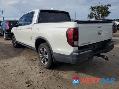 Drugie zdjęcie samochodu z przodu: 2017 HONDA RIDGELINE RTL VIN:5FPYK3F66HB030506 - miniatura