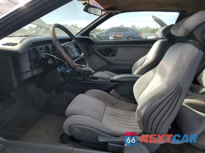 Zdjęcie 7 z 12 samochodu: 1989 PONTIAC FIREBIRD TRANS AM VIN:1G2FW218XKL231888 - miniatura