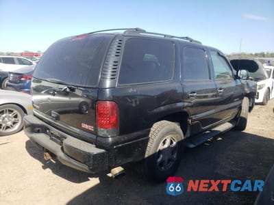 Trzecie zdjęcie samochodu z tyłu: 2004 GMC YUKON DENALI VIN:1GKEK63U64J230180 - miniatura