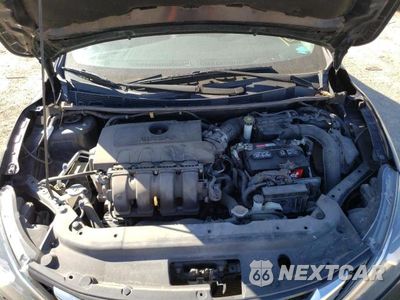 Zdjęcie 11 z 12 samochodu: 2017 NISSAN SENTRA S VIN:3N1AB7AP1HY351832 - miniatura