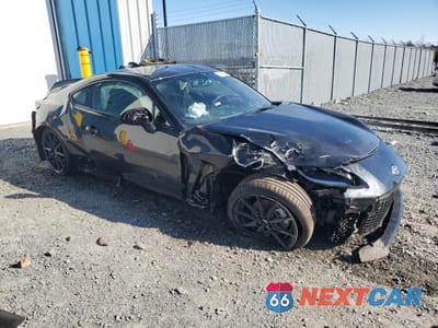 Czwarte zdjęcie samochodu z boku: 2024 TOYOTA GR 86 PREMIUM VIN:JF1ZNBE13R8757579 - miniatura