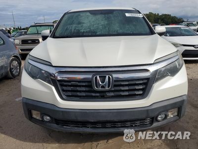 Piąte zdjęcie samochodu w środku: 2017 HONDA RIDGELINE RTL VIN:5FPYK3F66HB030506 - miniatura