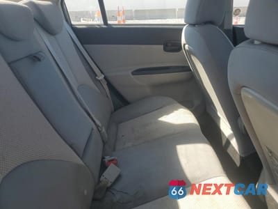 Zdjęcie 10 z 14 samochodu: 2010 HYUNDAI ACCENT GLS VIN:KMHCN4AC7AU448367 - miniatura