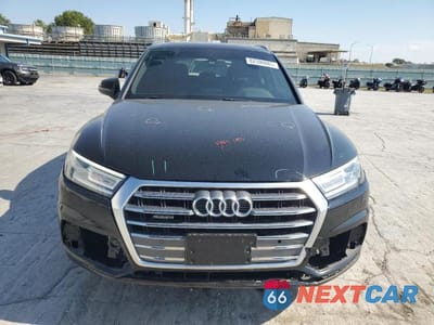 Piąte zdjęcie samochodu w środku: 2020 AUDI Q5 PREMIUM VIN:WA1ANAFY2L2095317 - miniatura