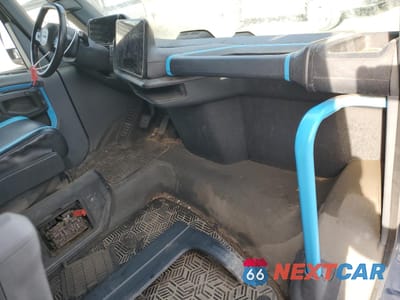 Zdjęcie 8 z 13 samochodu: 2023 RIVIAN EDV DELIVERY VAN VIN:7FCEHEB75PN007569 - miniatura