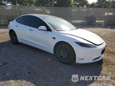 Czwarte zdjęcie samochodu z boku: 2025 TESLA MODEL 3 VIN:5YJ3E1EA7SF980272 - miniatura