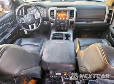 Zdjęcie 8 z 12 samochodu: 2016 RAM 1500 LONGHORN LIMITED 3.0L V-6 DIESEL VIN:1C6RR7PM6GS184140 - miniatura