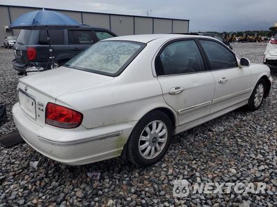 Trzecie zdjęcie samochodu z tyłu: 2002 HYUNDAI SONATA GLS VIN:KMHWF35H32A652192 - miniatura