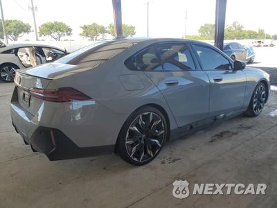 Trzecie zdjęcie samochodu z tyłu: 2024 BMW I5 M60 VIN:WBY43FK00RCR76606 - miniatura