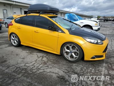 Czwarte zdjęcie samochodu z boku: 2013 FORD FOCUS ST VIN:1FADP3L93DL231042 - miniatura