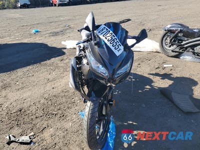 Drugie zdjęcie samochodu z przodu: 2014 KAWASAKI EX300 B VIN:JKAEX8B15EA005177 - miniatura