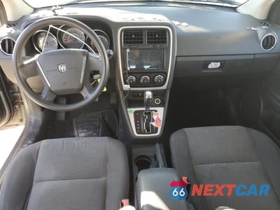 Zdjęcie 8 z 15 samochodu: 2011 DODGE CALIBER MAINSTREET VIN:1B3CB3HA3BD254563 - miniatura