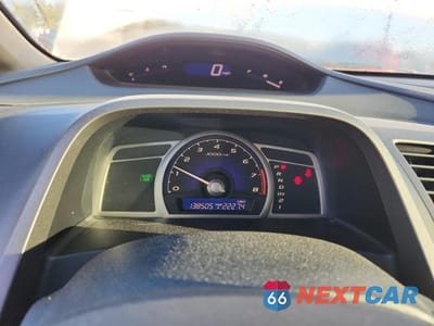 Zdjęcie 9 z 12 samochodu: 2010 HONDA CIVIC LX VIN:19XFA1F5XAE058626 - miniatura