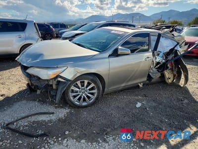 2015 TOYOTA CAMRY LE 4T1BF1FK5FU979100 - główne zdjęcie licytacji z USA - miniatura