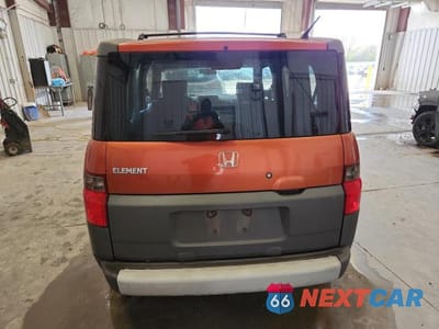 Zdjęcie 6 z 13 samochodu: 2004 HONDA ELEMENT VIN:5J6YH27594L035370 - miniatura