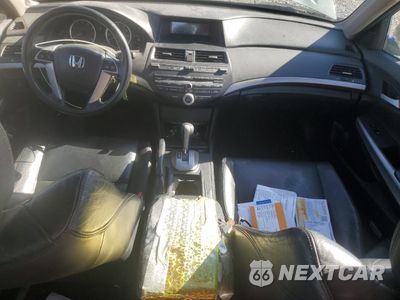 Zdjęcie 8 z 12 samochodu: 2009 HONDA ACCORD EXL VIN:1HGCP26899A049997 - miniatura