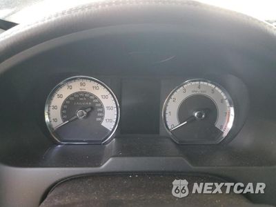 Zdjęcie 9 z 12 samochodu: 2011 JAGUAR XF VIN:SAJWA0FB0BLS00847 - miniatura