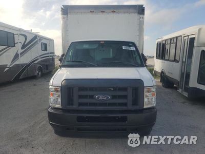 Piąte zdjęcie samochodu w środku: 2021 FORD ECONOLINE E450 SUPER DUTY CUTAWAY VAN VIN:1FDXE4FNXMDC03868 - miniatura